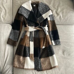 Venus Dressy Coat